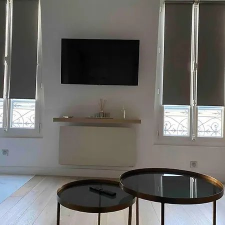 Joli 17 Appartement Paris